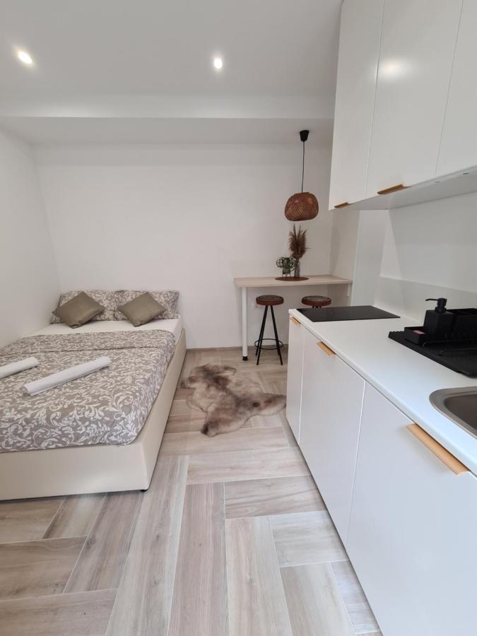 Balance Apartments Копер Экстерьер фото