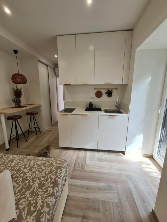 Balance Apartments Копер Экстерьер фото