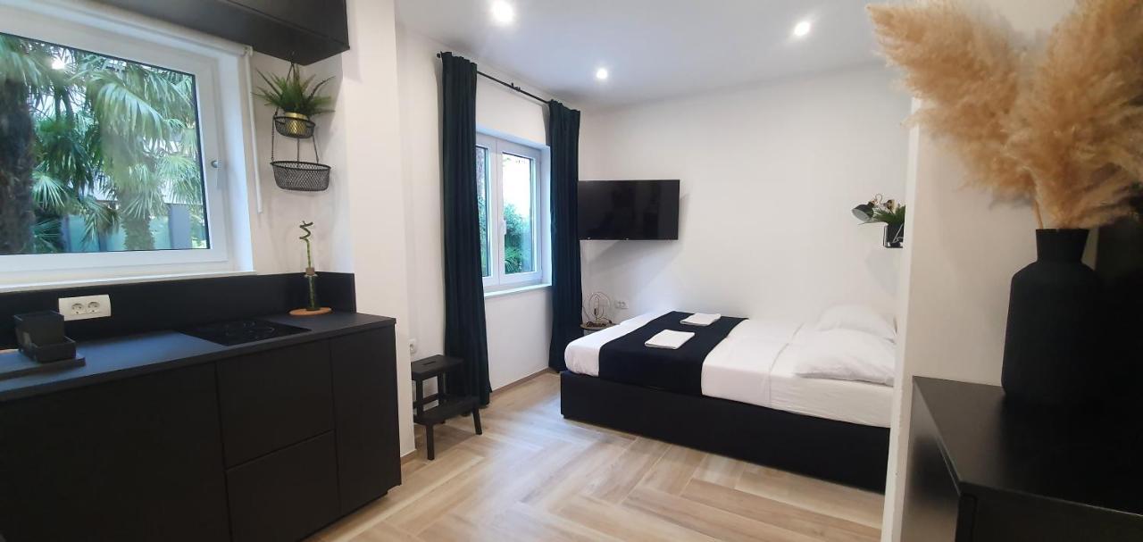 Balance Apartments Копер Экстерьер фото